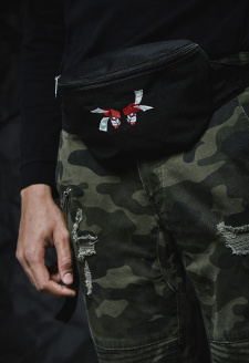 Money To Blow Waist Bag black