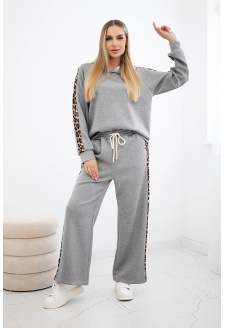 Viscose set with leopard stripes grey